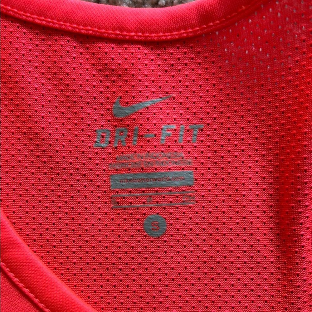 Nike Women's Pink Tank Top - Picture 2 of 3